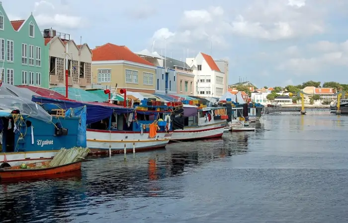 Curaçao refuerza la normativa de juegos en línea con un novedoso distintivo digital